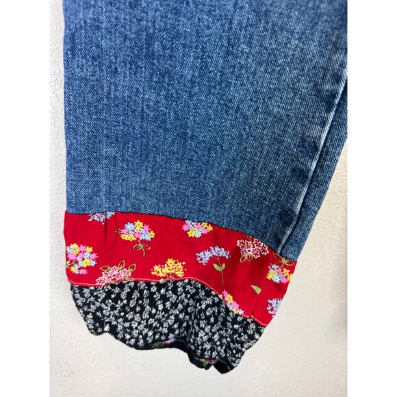 Vintage l.e.i. Jeans 11 Cropped Denim Boho Floral Patch Cuff Y2K Style patchwork - Picture 7 of 11